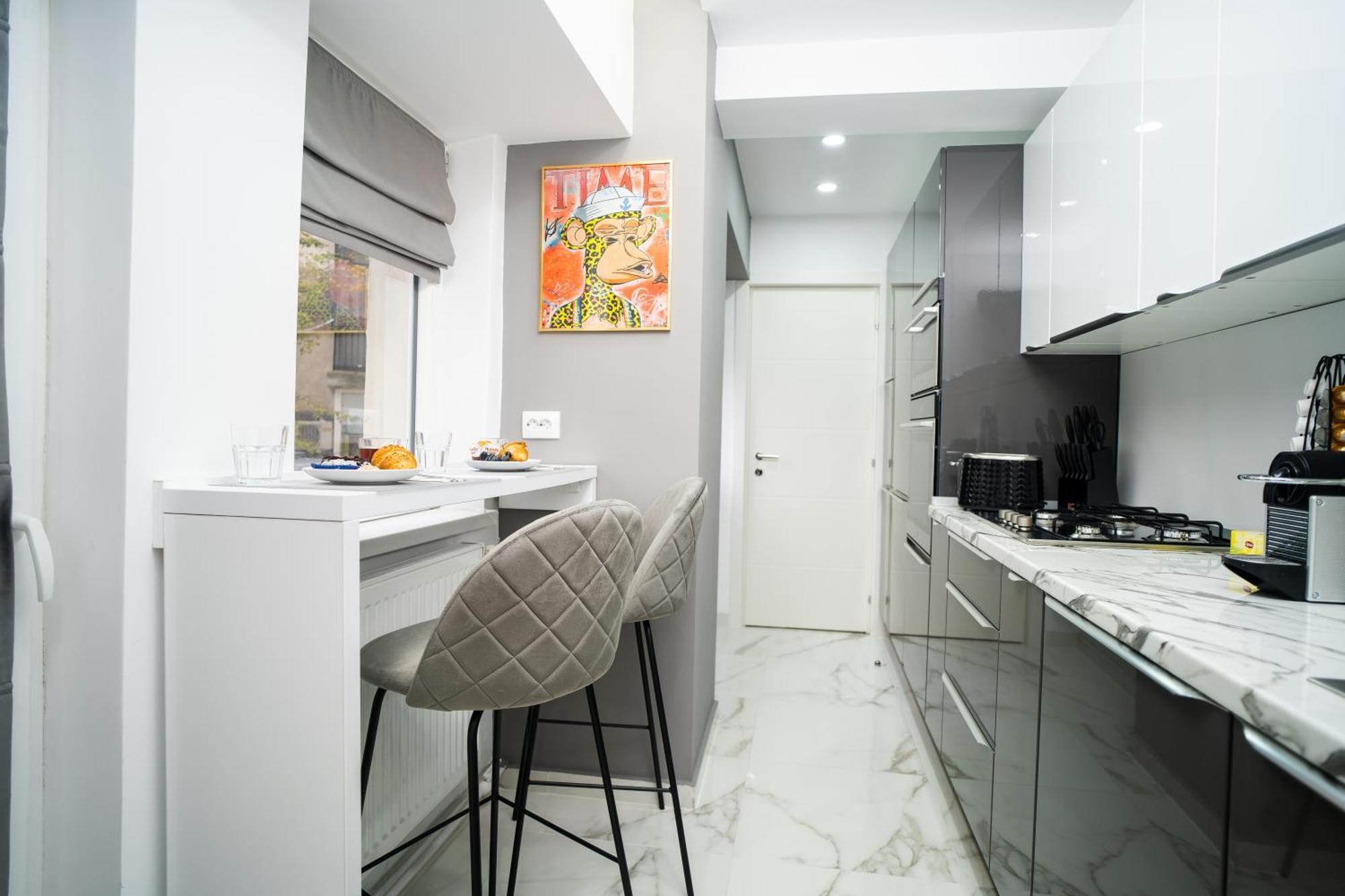 Top Location - Contemporary Parliament View - 2Br Bucureşti Eksteriør bilde